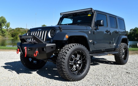 Rocky Ridge Jeep Wrangler Summit | Sherry 4×4