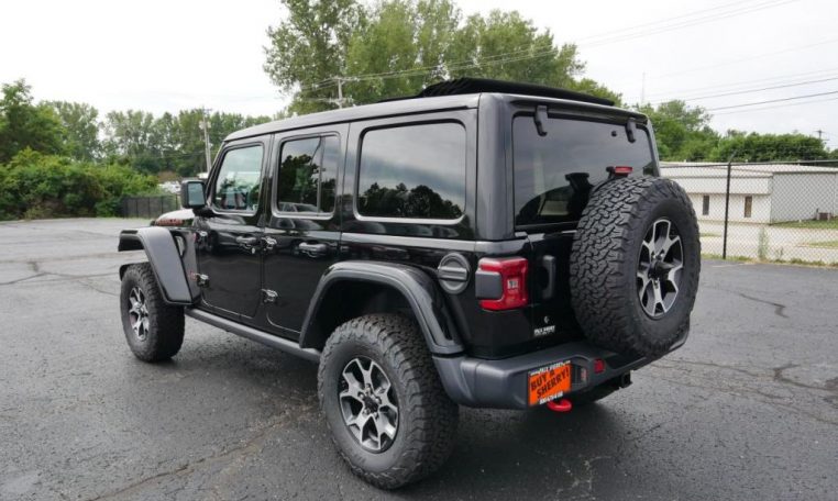 2020 Jeep Wrangler Unlimited - Rocky Ridge Trucks | 29194T