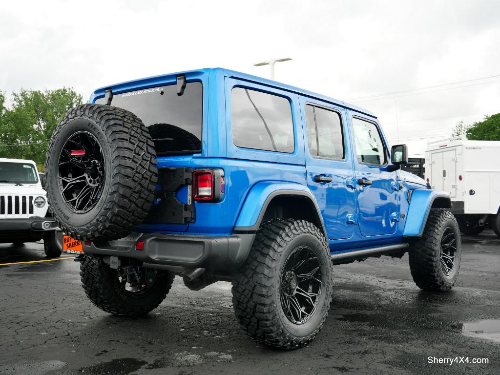 Lifted 2022 Jeep Wrangler - Rocky Ridge Trucks K2 | 30607T - Sherry 4x4