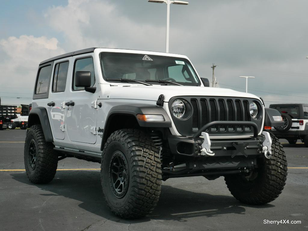 Lifted 2021 Jeep Wrangler - Rmt Overland 