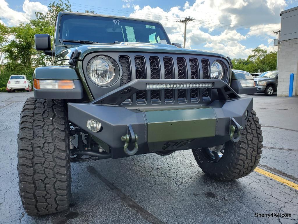 Lifted 2022 Jeep Gladiator - Rocky Ridge Trucks K2 | 30686T - Sherry 4x4