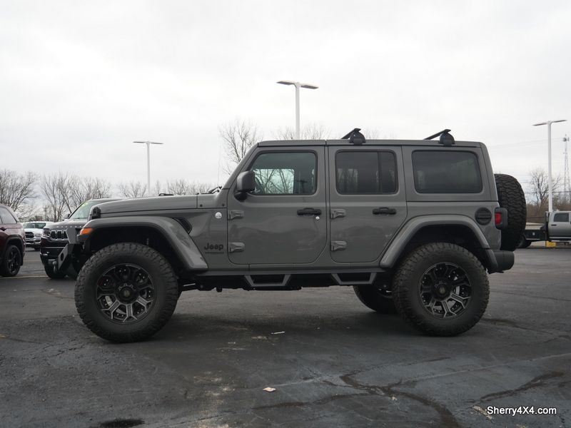 Lifted 2022 Jeep Wrangler - Rocky Ridge Trucks K2 | CP17103T - Sherry 4x4